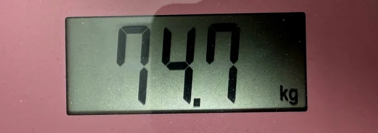 소현우 원장이 당시 기록한 시작 체중 74.7kg